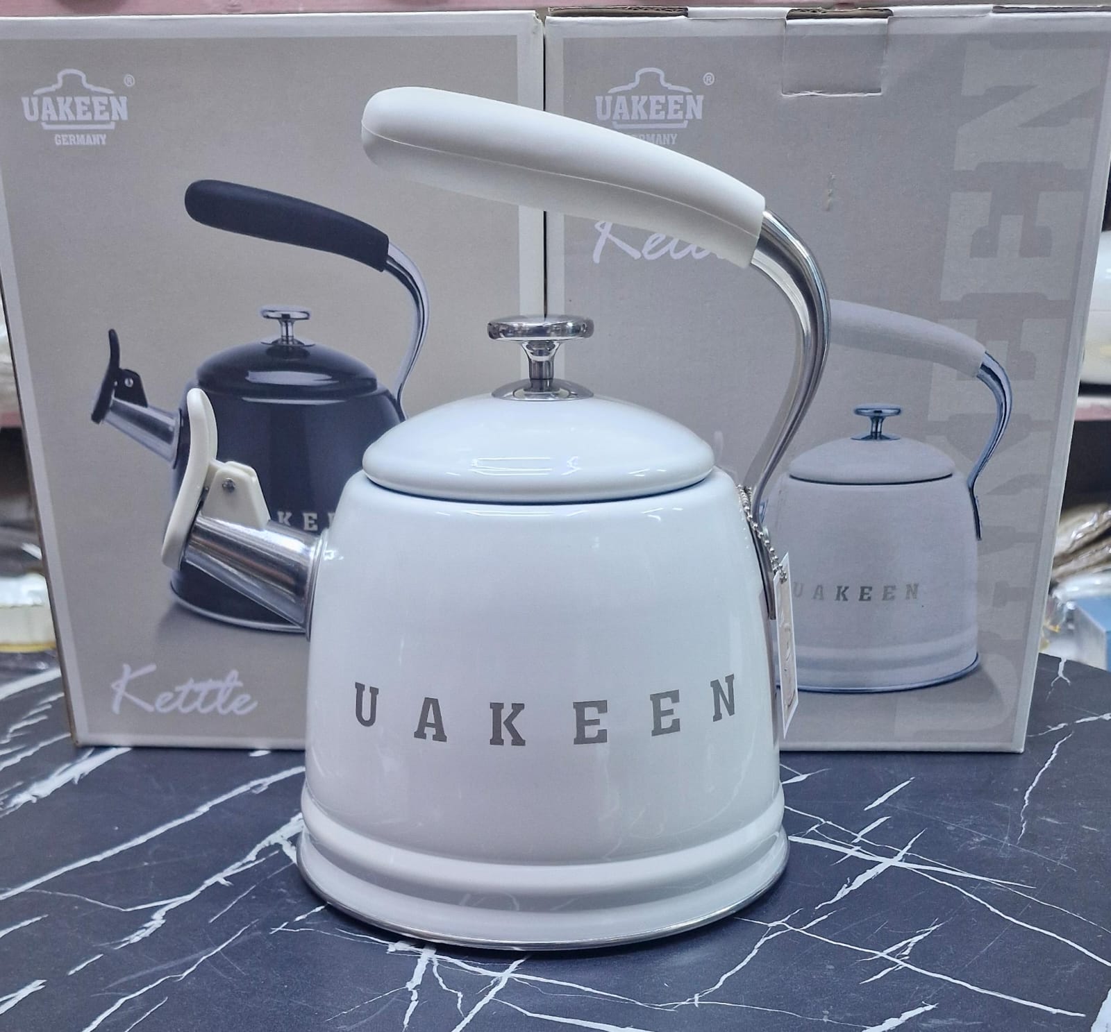 Uakeen Retro Whistling Kettle 3.5L | Induction Compatible