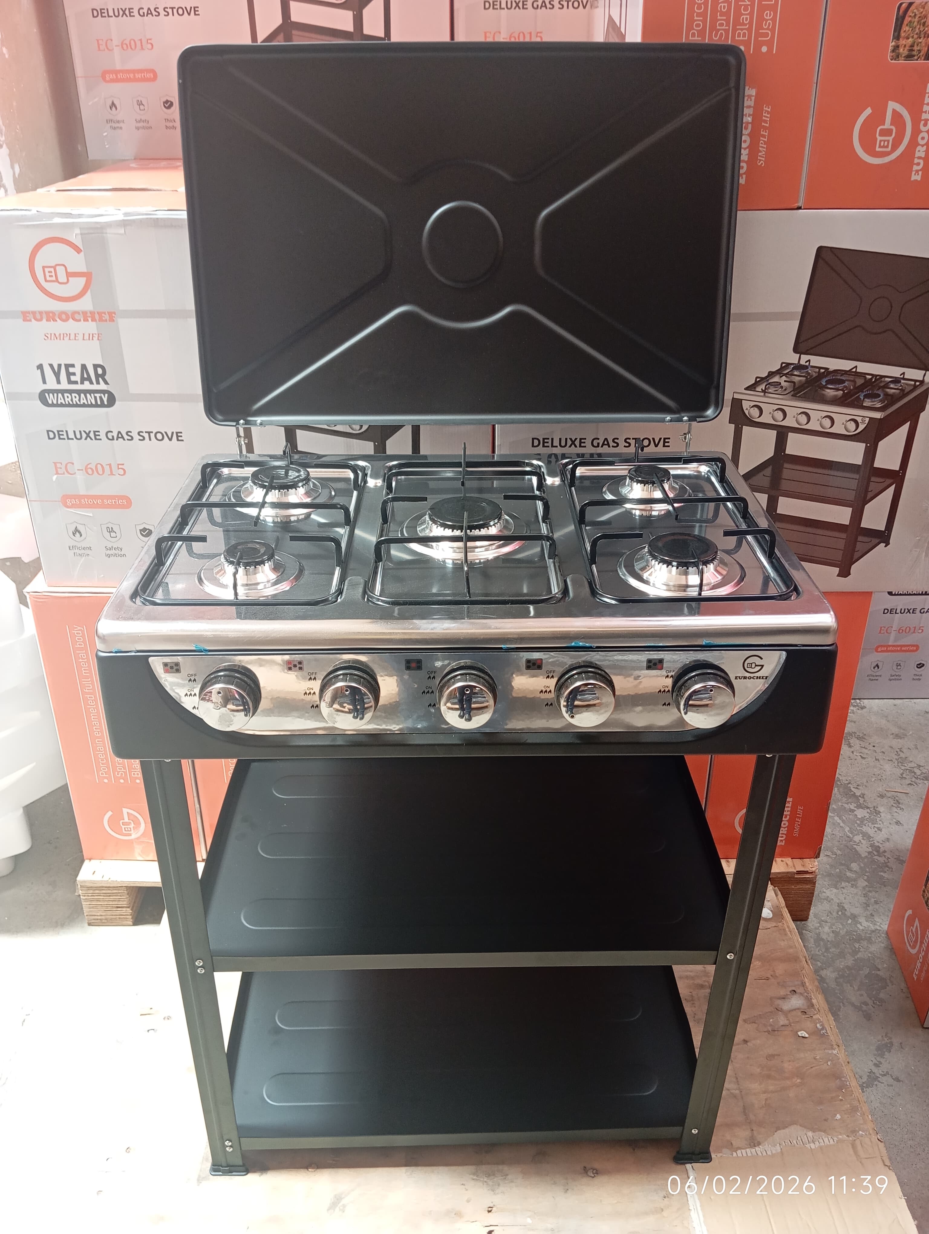 Eurochef 5-Burner Deluxe Standing Gas Stove with Storage Shelves LC-6015