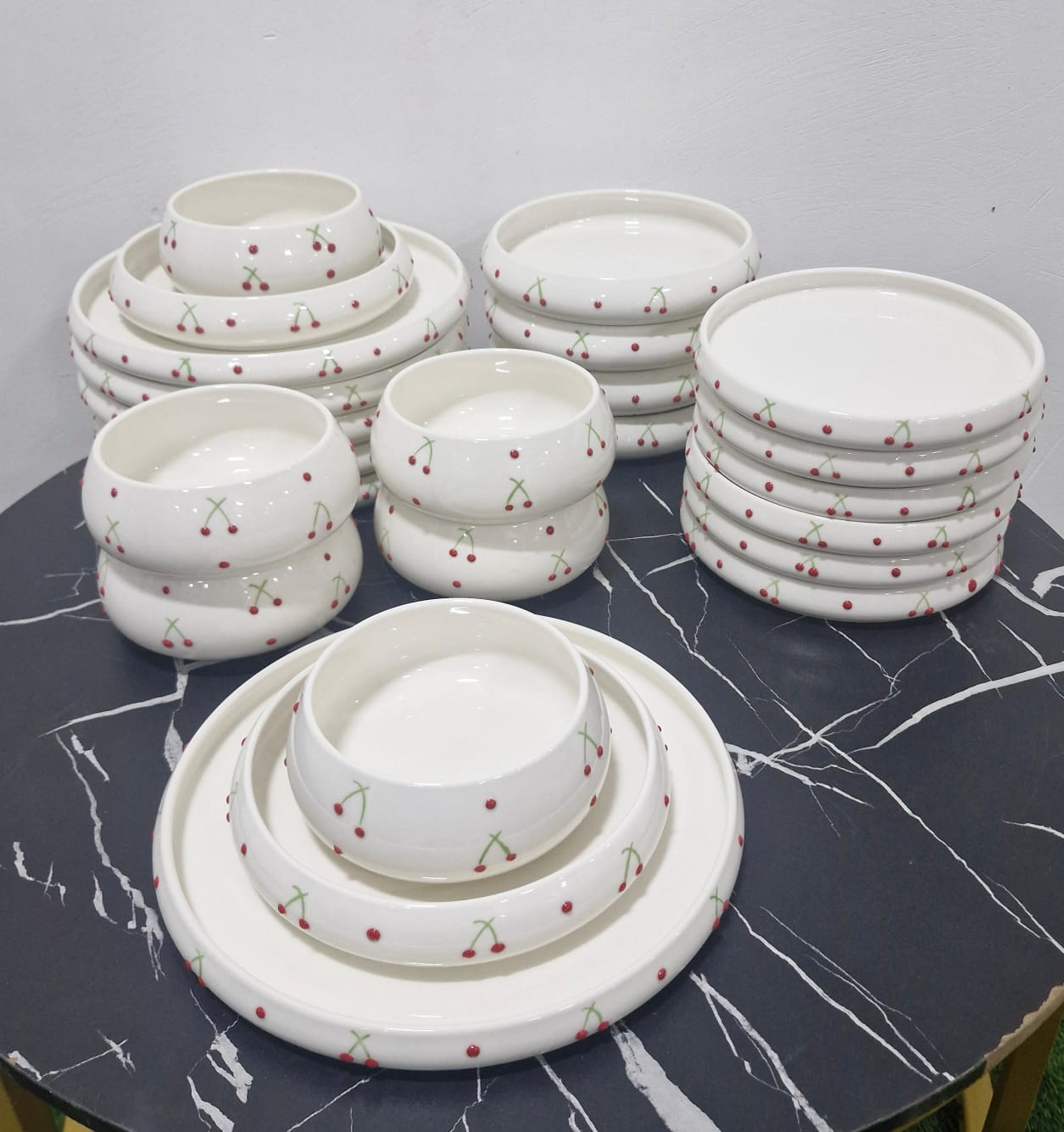 24pcs Elegant White Cherry Print Ceramic Dinner Set