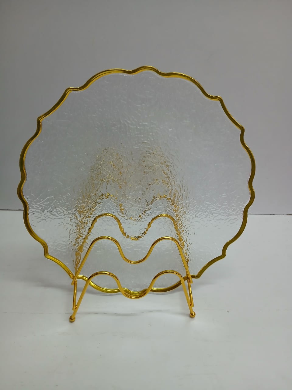Classy Decorative Charger Plates 33cm Round Gold Silver Scalloped Edge Glass Dinner Plate Underplate