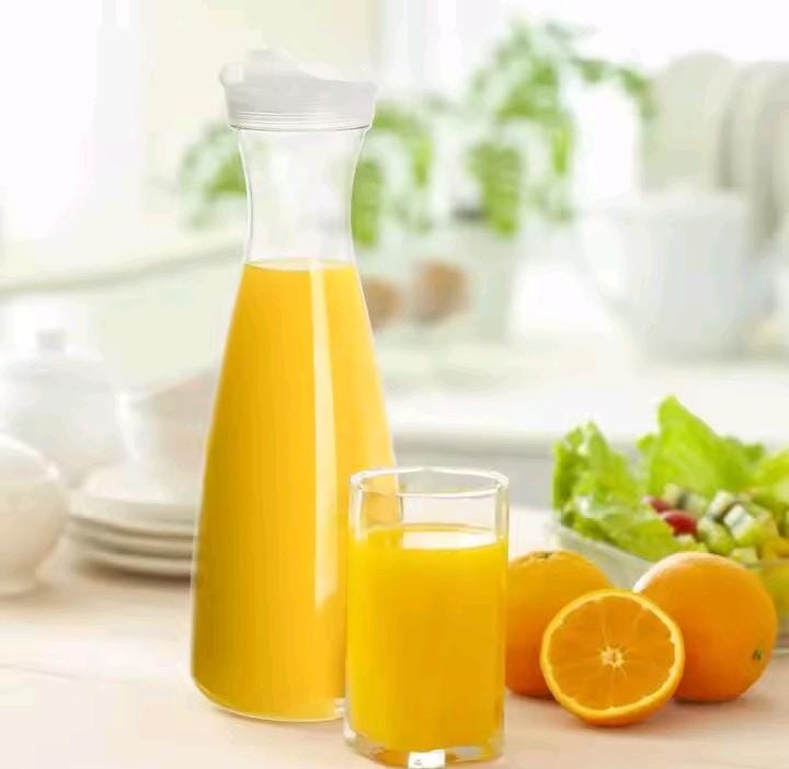 Multipurpose Space Saver Bottle 1.5L Acrylic Water Milk Juice Pitcher Silicone Flip Tab Lid Refrigerator Storage
