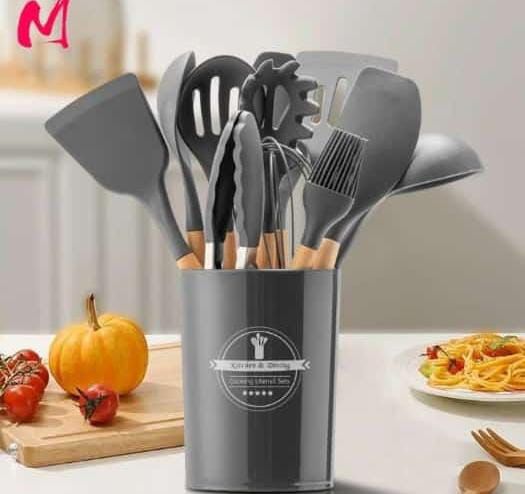 12-Piece Silicone Kitchen Utensil Set with Holder - Grey