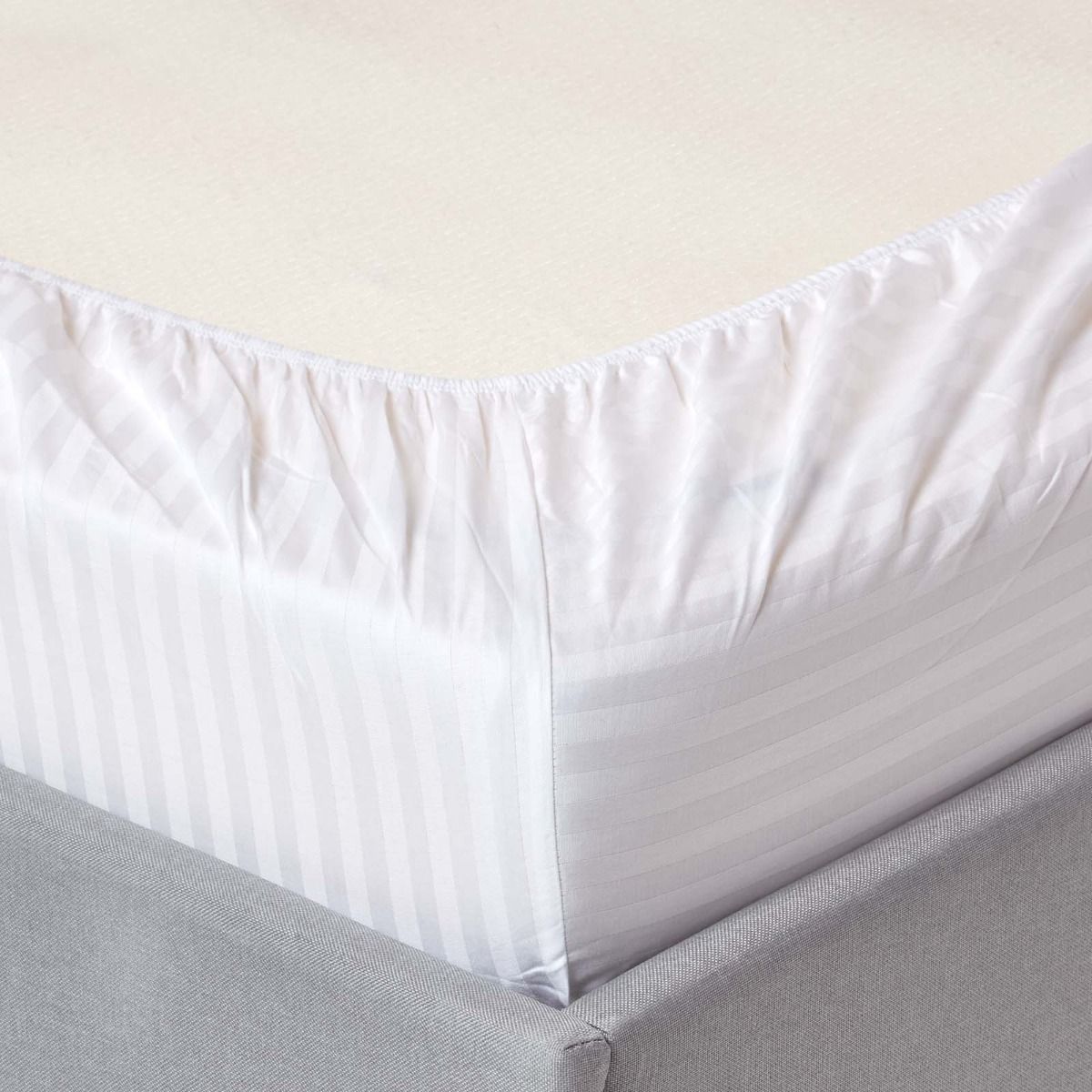 White Satin Stripe Cotton Bedsheet Set – 6 Piece | Fitted + Flat + 4 Pillowcases