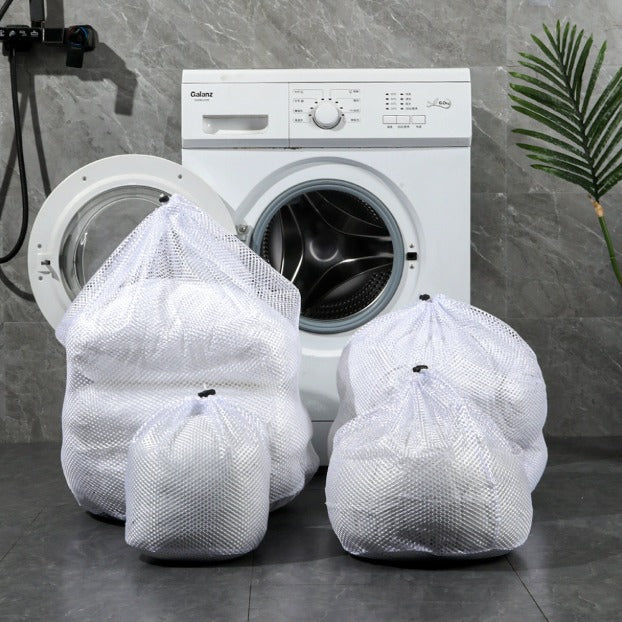4-Piece Assorted Large Mesh Laundry Bags Set – Drawstring Washing Machine Bags for Delicates & Bedding