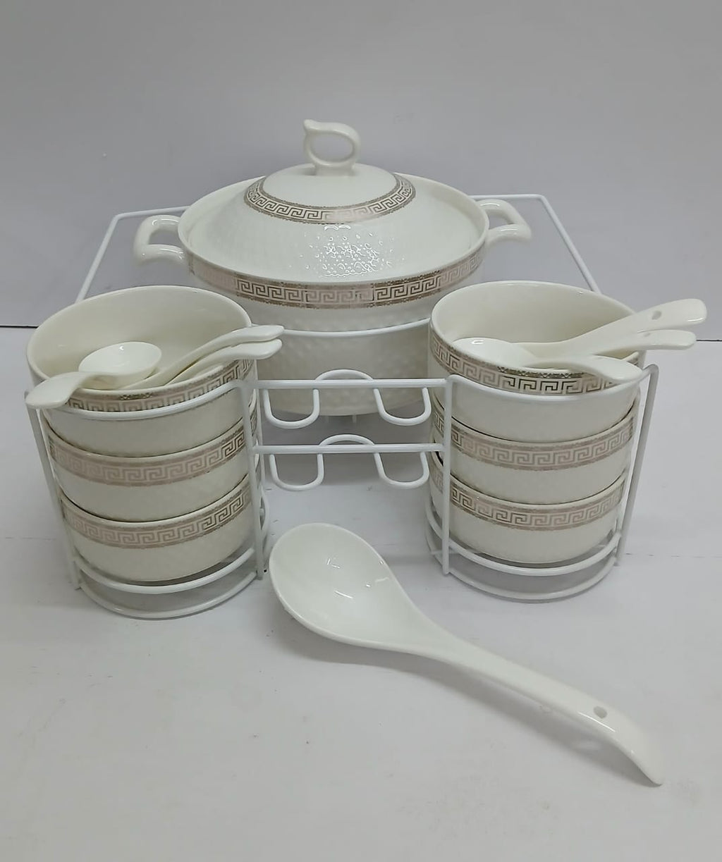 15-Piece White Ceramic Soup Set – 3L Tureen, 6 Bowls, 7 Spoons & Metallic Holder