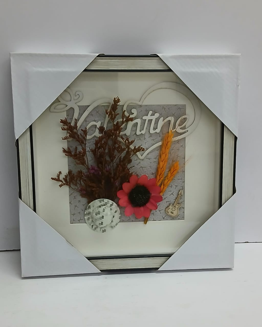 3D Floral Wall Hanging Deco Frame – 30×30cm Square Shadow Box with Dried Flowers