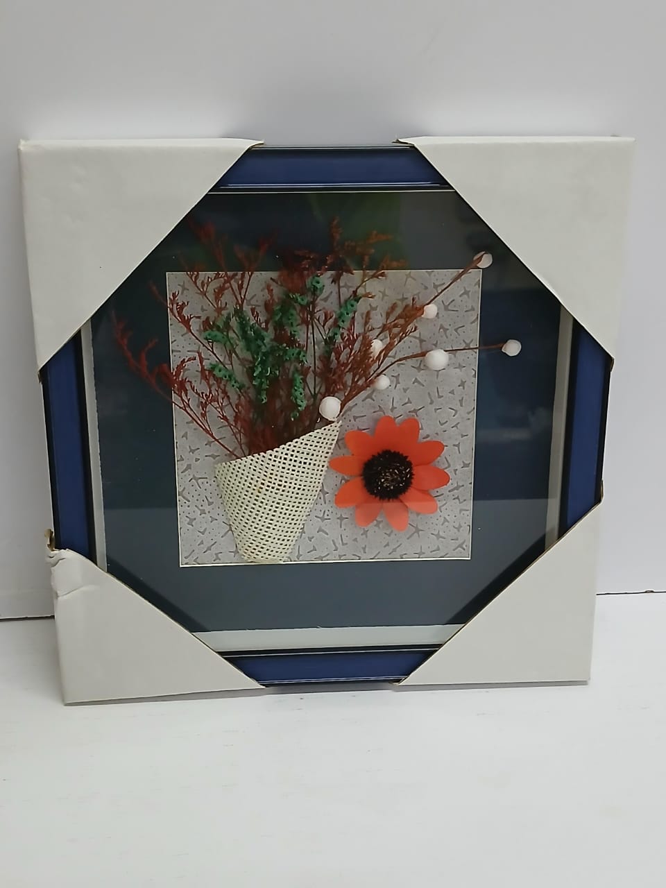 3D Floral Wall Hanging Deco Frame – 30×30cm Square Shadow Box with Dried Flowers