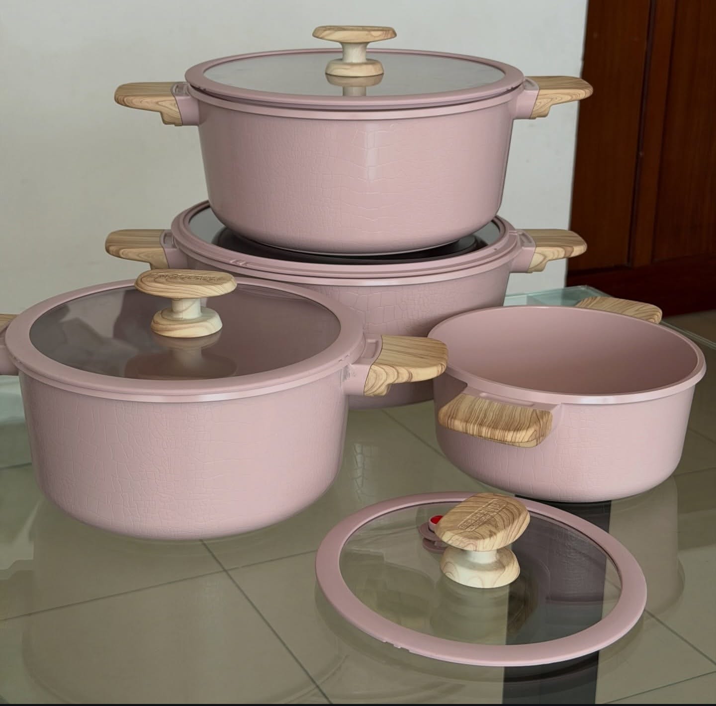 MGC Premium Crocodile Series 8-Piece Die-Cast Marble Ceramic Aluminium Pot Set