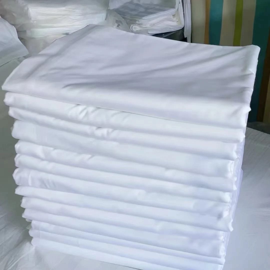 Cotton White Plain Bedsheet Set – 2 Flat Sheets + 4 Pillowcases