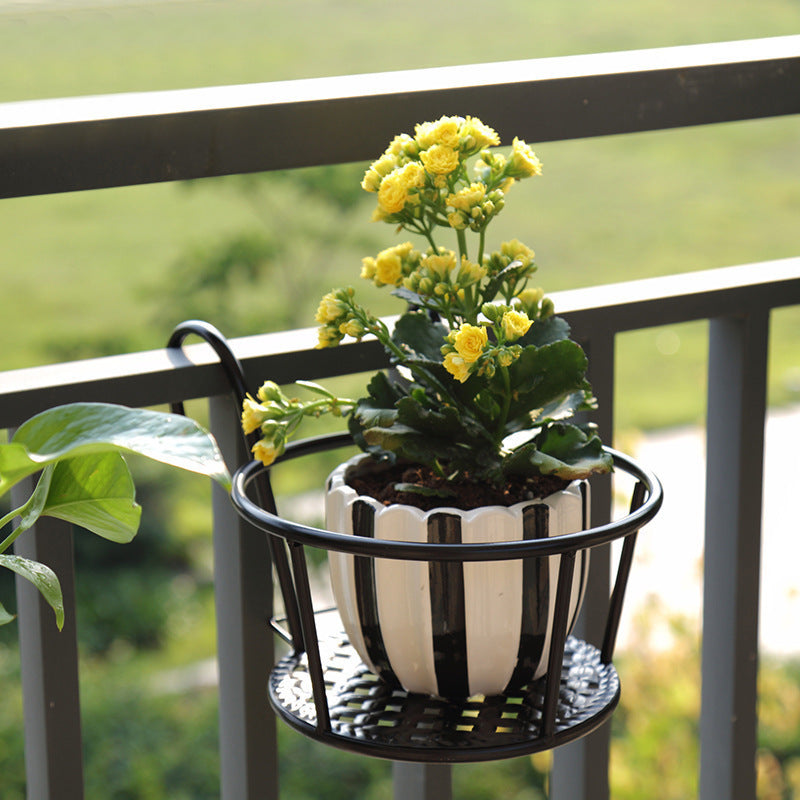 Metallic Over the Balcony Railing Flower Pot Holder – Black Iron