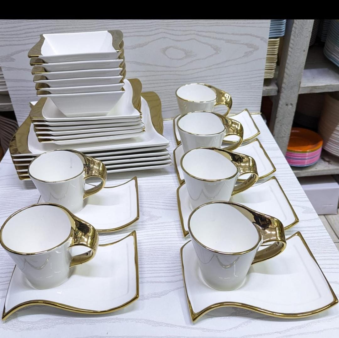 30pc Wavy Gold Rim Ceramic Dinner Set – White & Gold Luxury Dinnerware