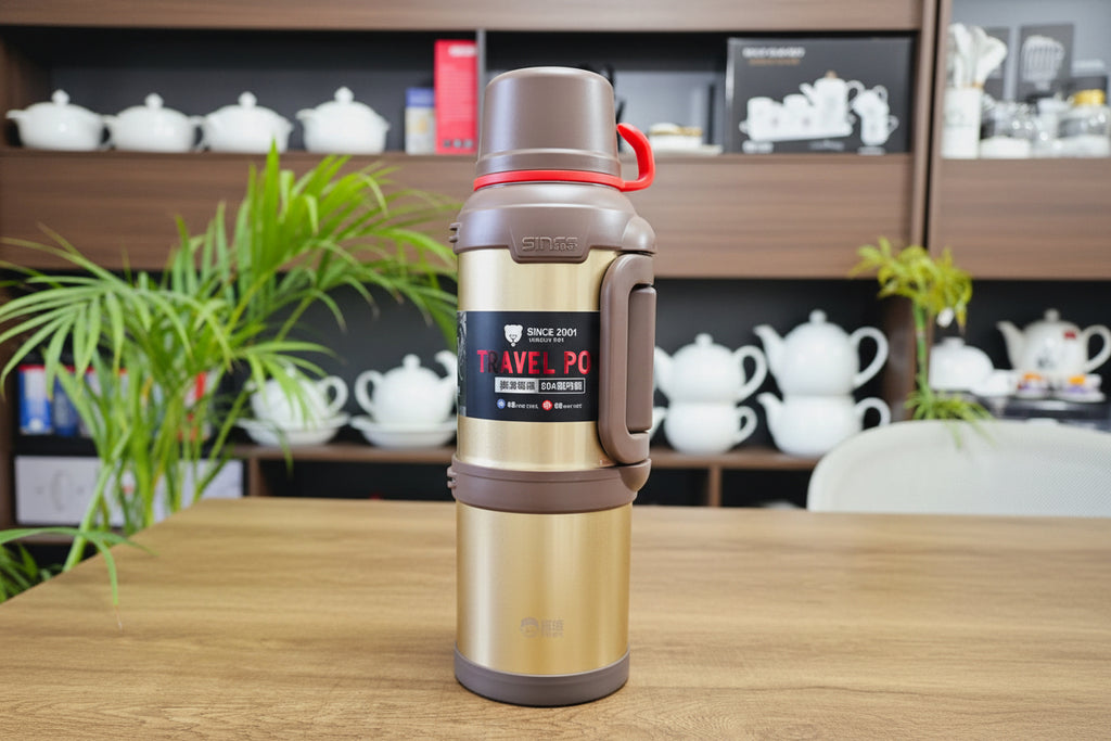 4.0L Large Capacity Travel Flask – SUS304 Stainless Steel, Black
