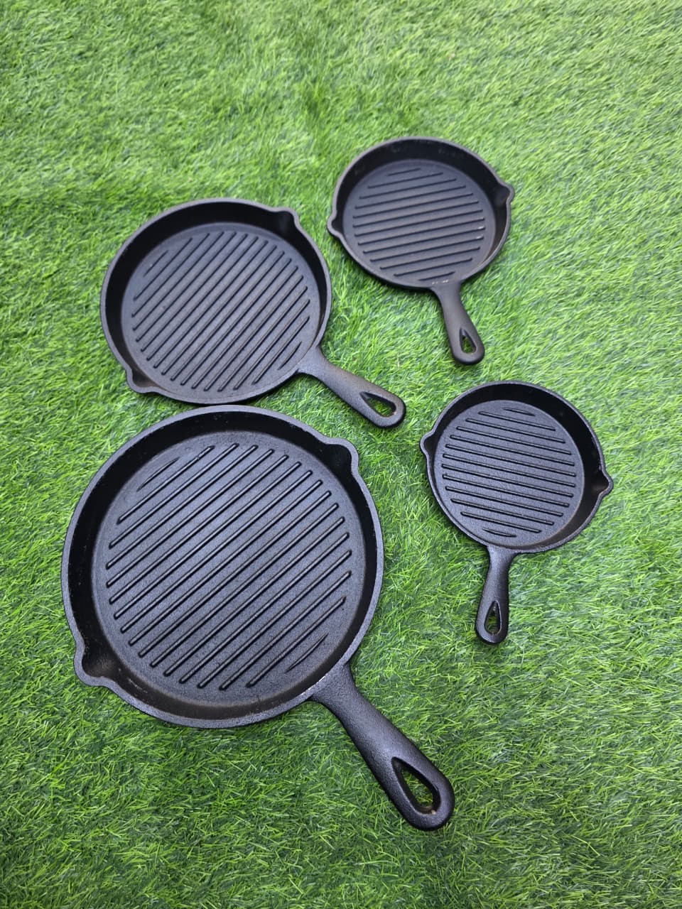 4-in-1 Pre-Seasoned Cast Iron Ribbed Skillet Grill Pans (14/16/20/25cm)