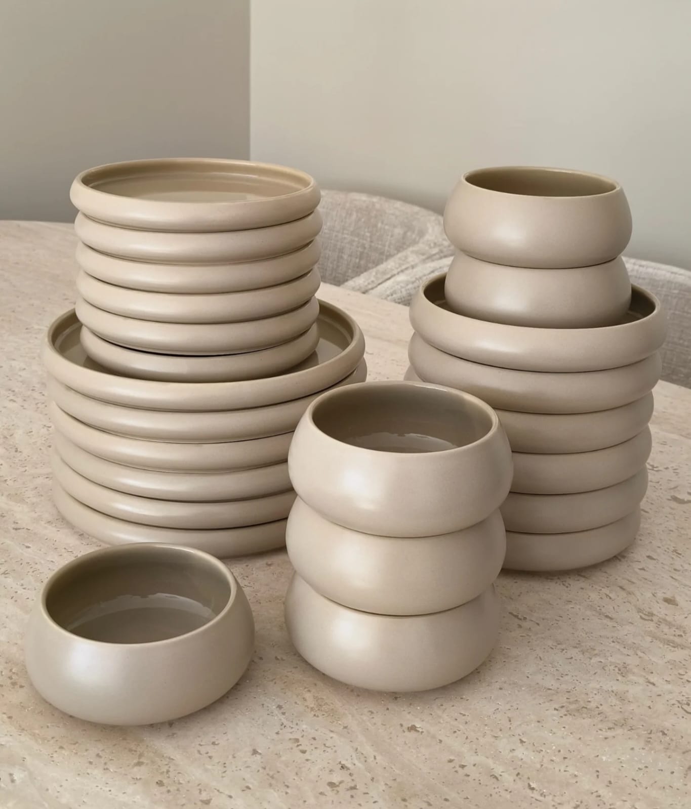 24PCS Premium Elegant Ceramic Dinner Set | Unique Stylish Tableware
