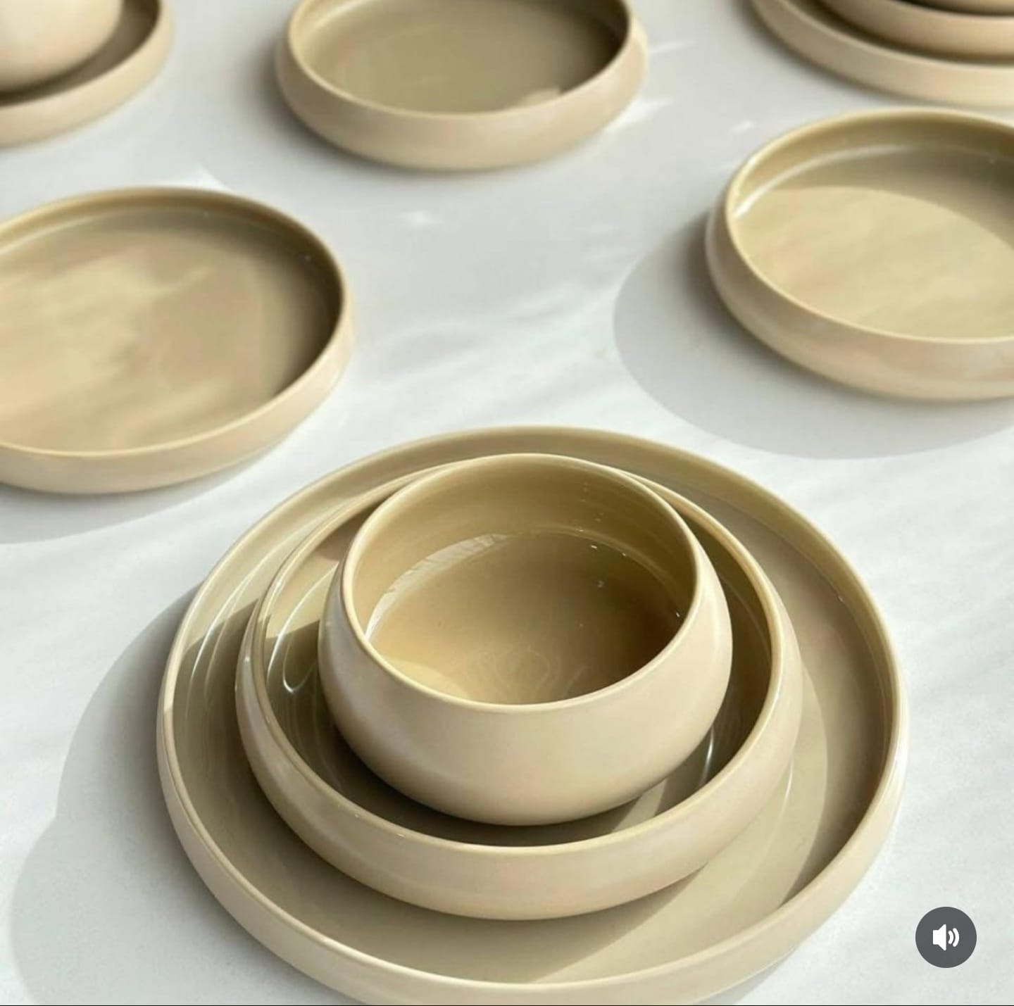 24PCS Premium Elegant Ceramic Dinner Set | Unique Stylish Tableware