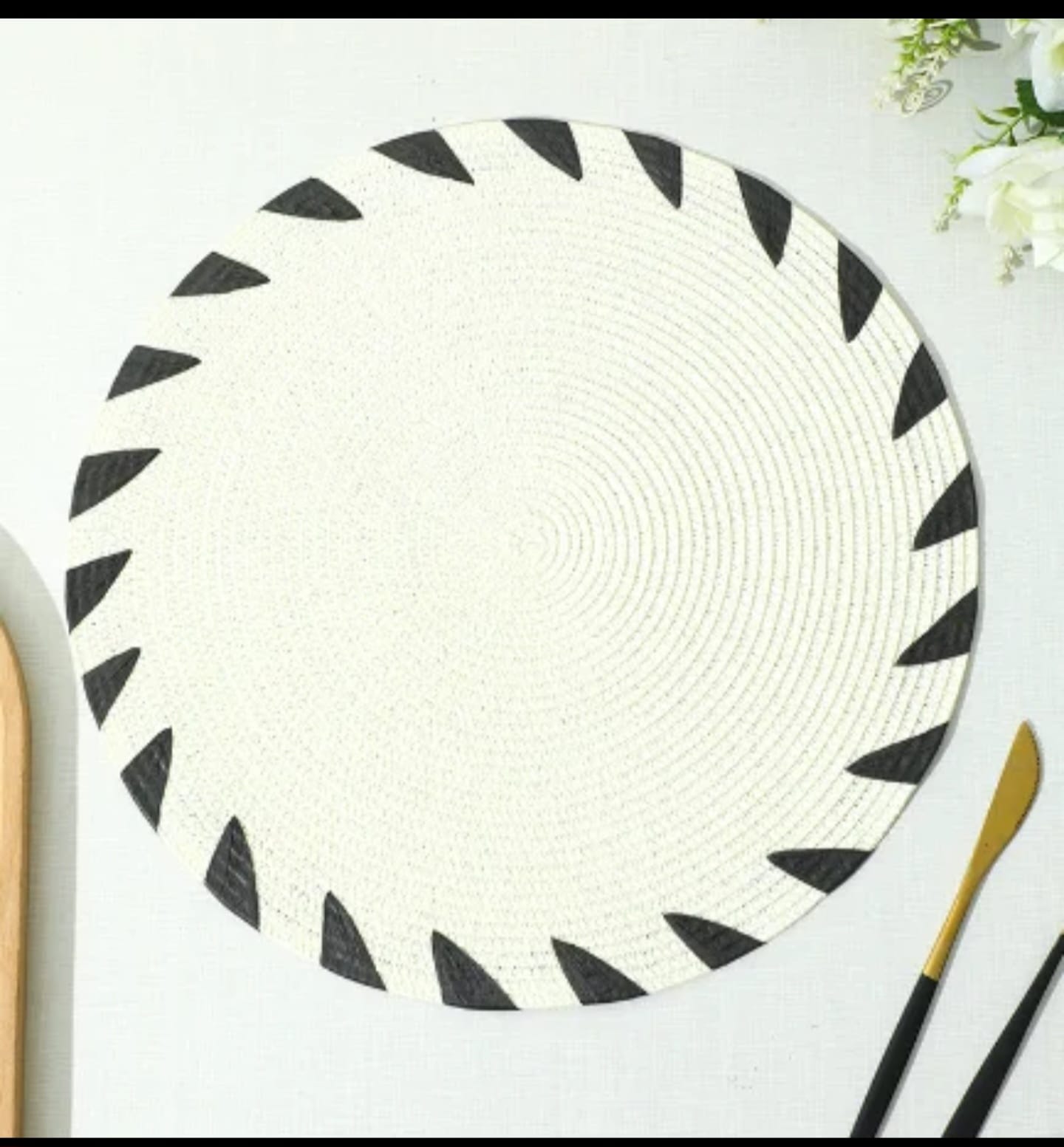 Round Boho Braided Placemats with Triangle Pattern – Set of 6