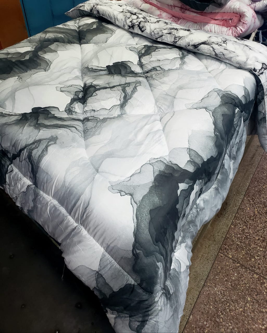 Double-Sided Printed Cotton Duvet Cover Set – 4-Piece | Size 6×7 | Multiple Designs