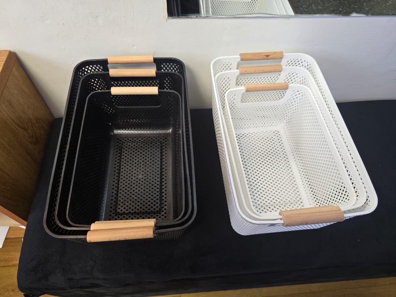 Mesh Plastic Storage Baskets with Bamboo Handles – 3pcs Set