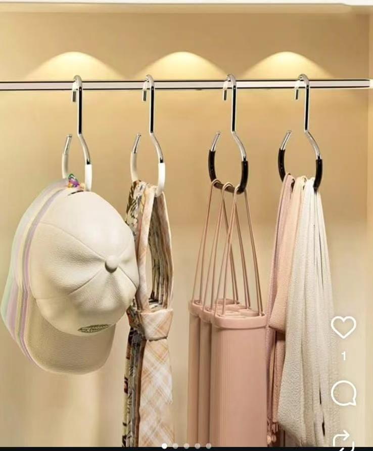 Non-Slip Scarf, Belt & Cap Hanger