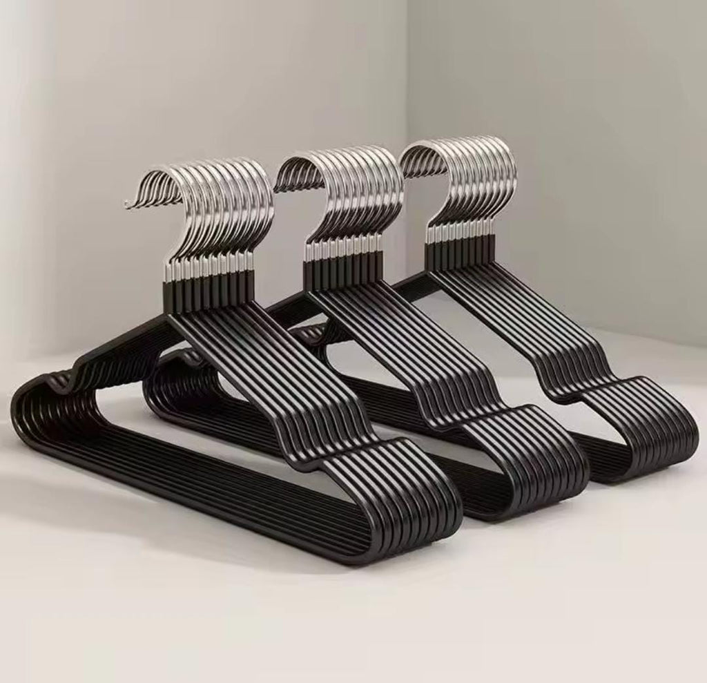 Non-Slip Clothes Hangers