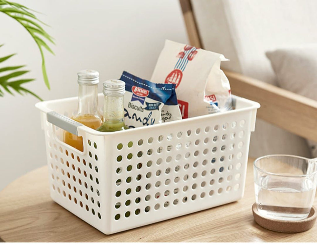 Medium White Plastic Storage Basket & Organiser – 29.5x20x17cm