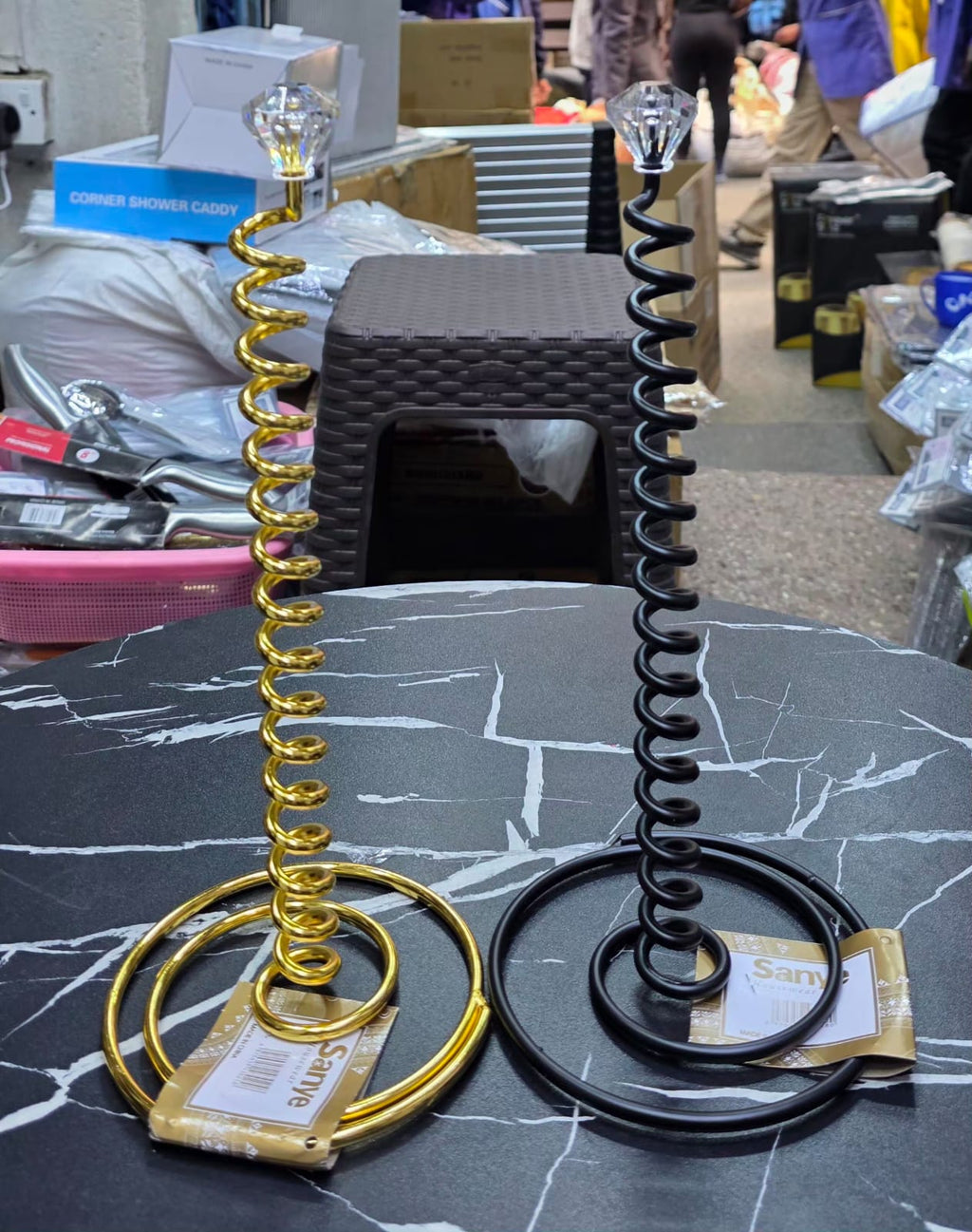 Stainless Steel Spiral Kitchen Roll & Tissue Holder with Crystal Diamond Top – Gold & Black