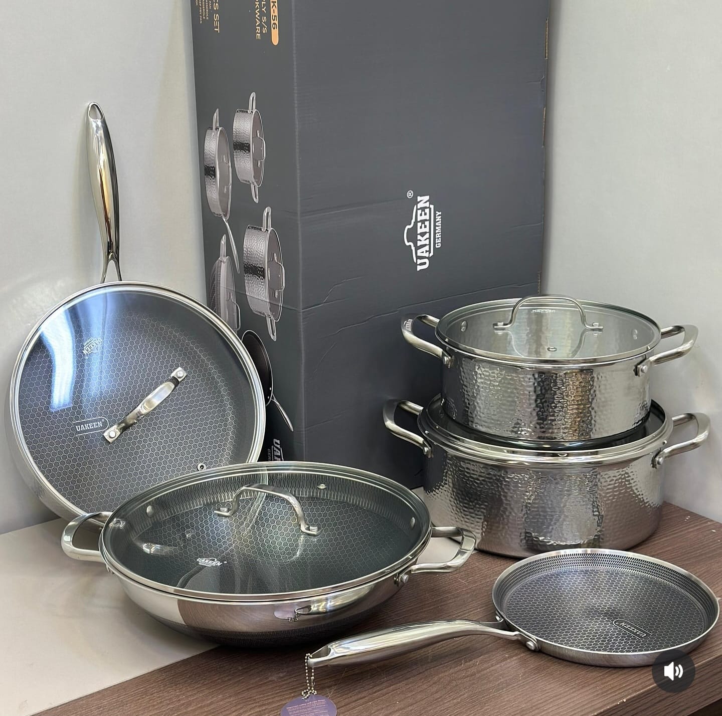 Uakeen Germany 7PCS Triply Hammered Stainless Steel Cookware Set | HoneyComb Non-Stick | All Cooktops