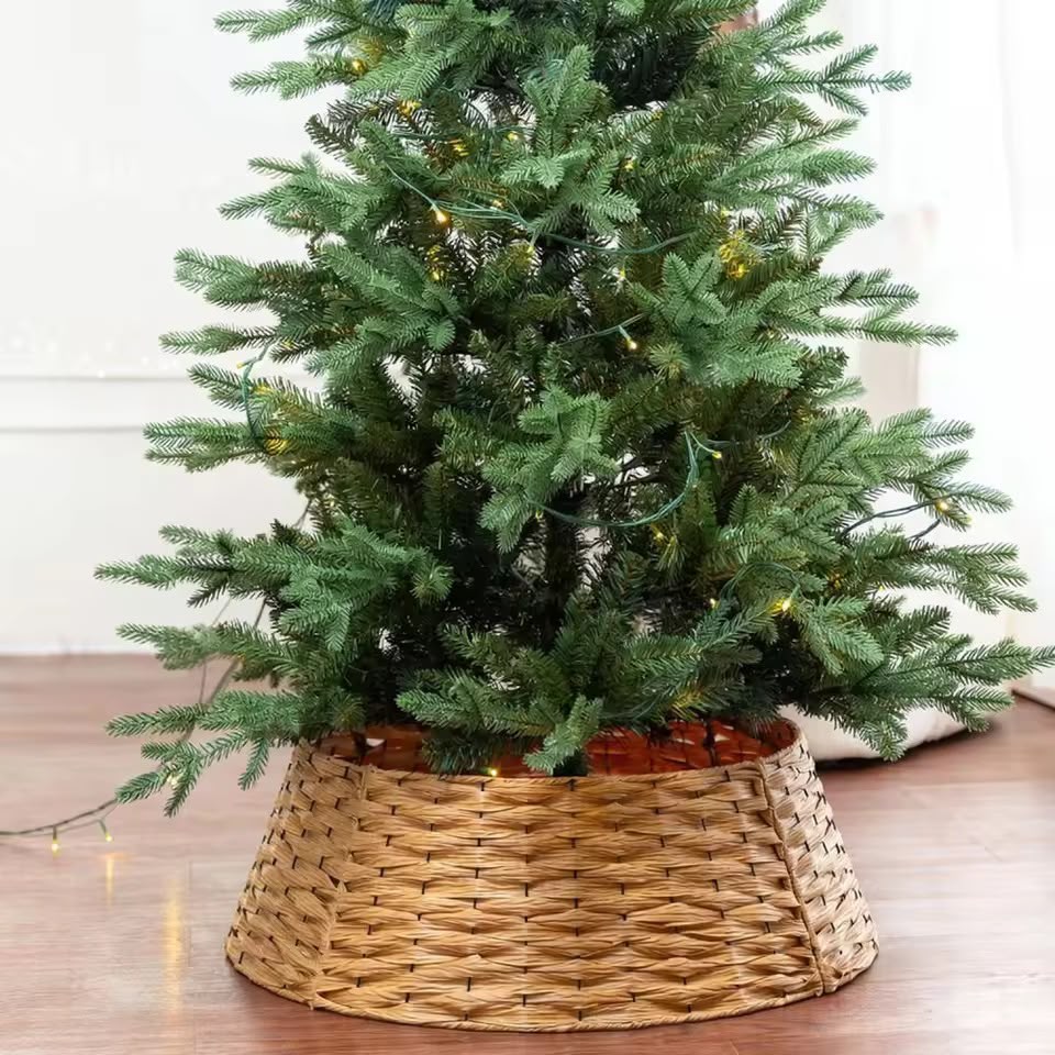 Brown Woven-Style Christmas Tree Collar – Decorative Base Cover