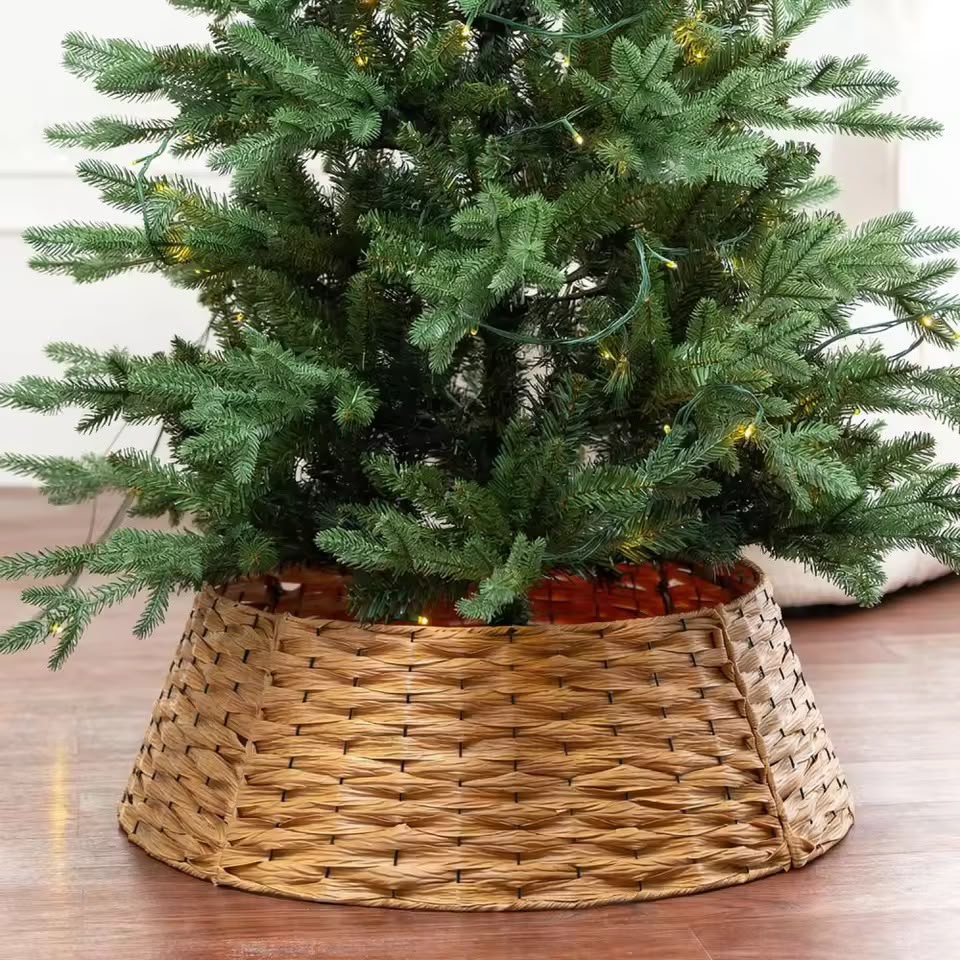 Brown Woven-Style Christmas Tree Collar – Decorative Base Cover