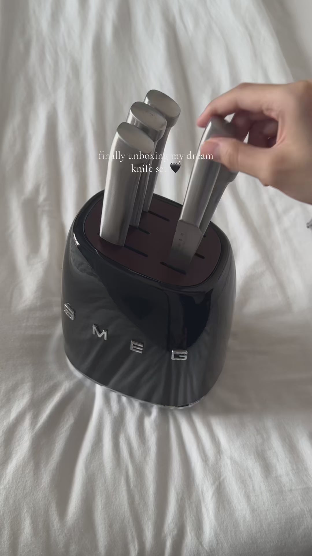 SMEG Knife Set with Metal Block – 6-Piece Premium Stainless Steel